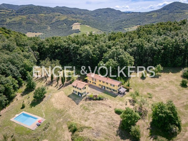 casa indipendente in vendita a Vergato