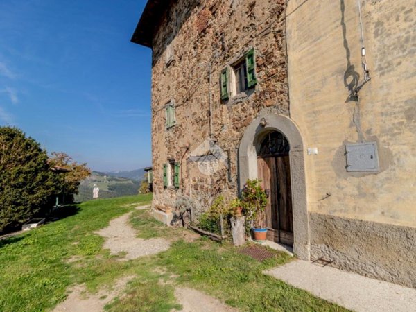 casa indipendente in vendita a Vergato