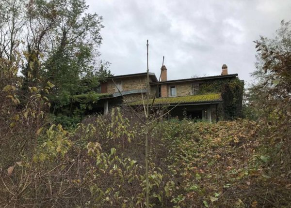casa indipendente in vendita a Vergato
