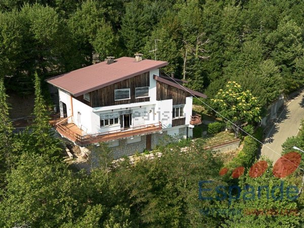 casa indipendente in vendita a Vergato