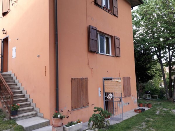 appartamento in vendita a Vergato in zona Tolè