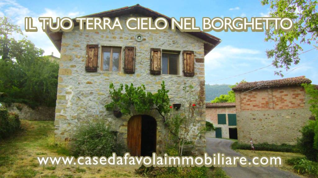 casa indipendente in vendita a Vergato in zona Cereglio