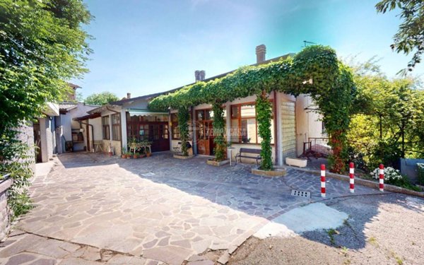 casa indipendente in vendita a Vergato