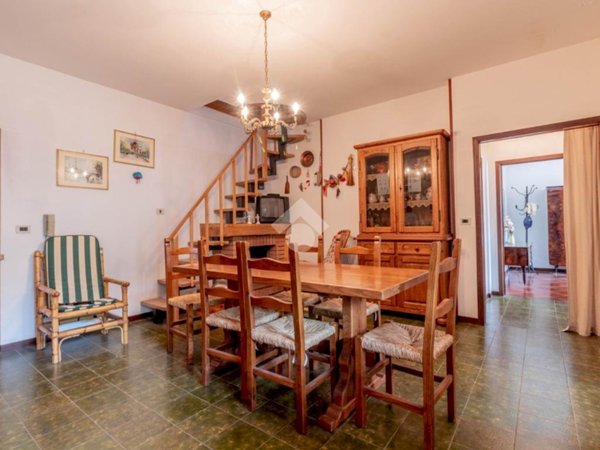 appartamento in vendita a Vergato in zona Tolè