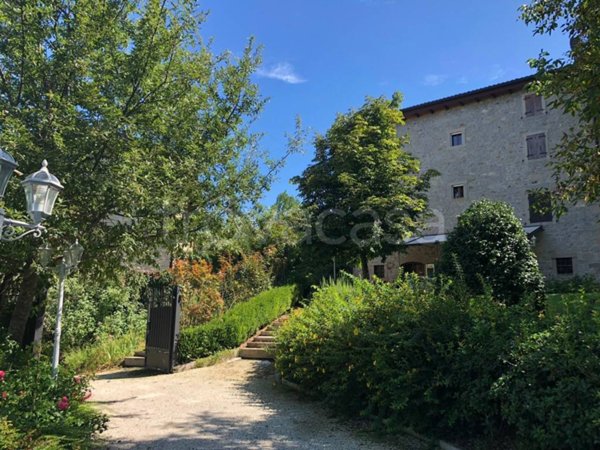 casa indipendente in vendita a Vergato