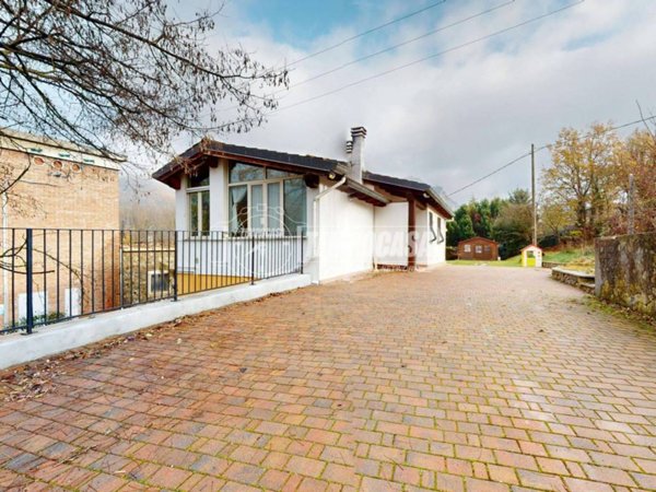 casa indipendente in vendita a Vergato