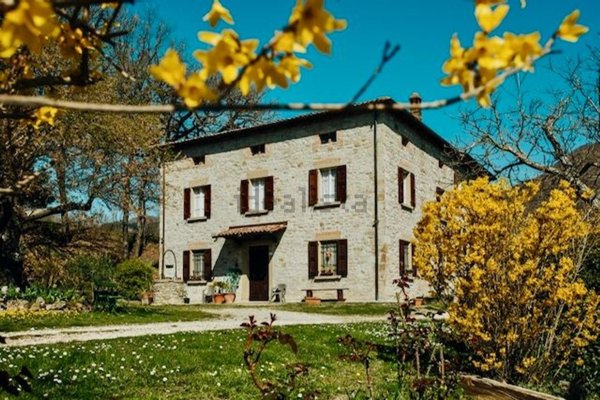 casa indipendente in vendita a Vergato