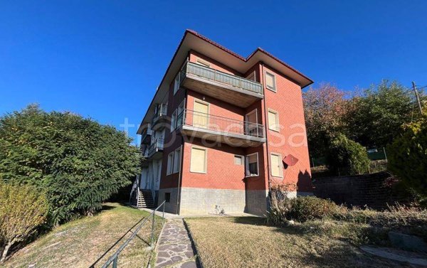 appartamento in vendita a Vergato in zona Cereglio