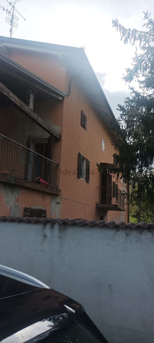 casa indipendente in vendita a Vergato