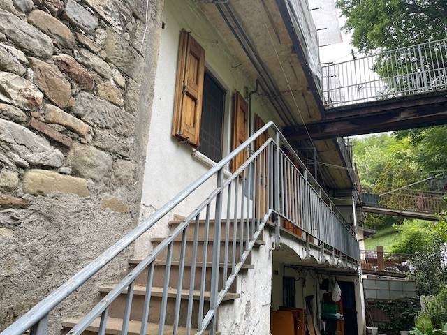 appartamento in vendita a Vergato in zona Riola