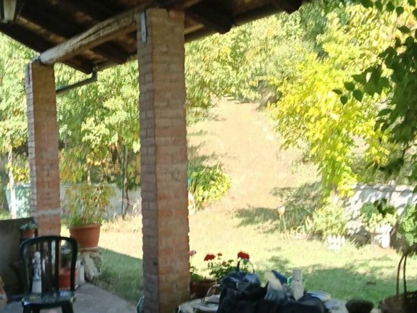 casa indipendente in vendita a Vergato