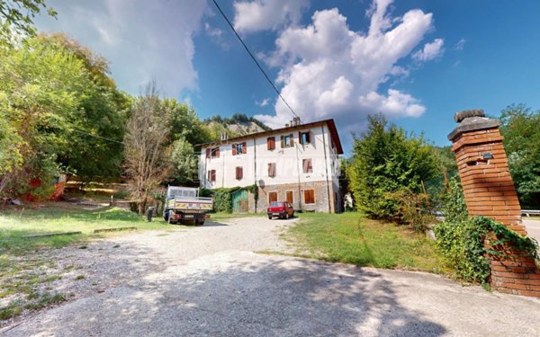 intera palazzina in vendita a Vergato