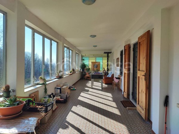 casa indipendente in vendita a Vergato in zona Cereglio