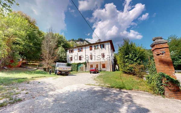 intera palazzina in vendita a Vergato