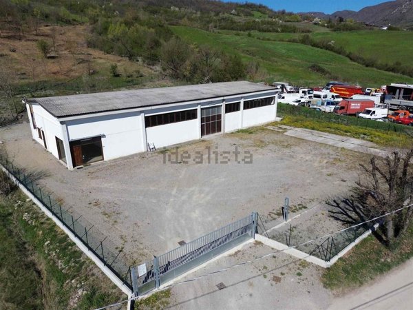 capannone in vendita a Vergato