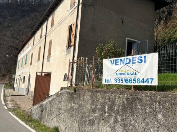 casa indipendente in vendita a Vergato in zona Cereglio