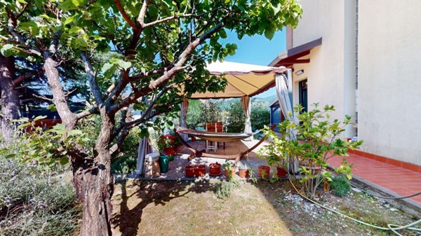 casa indipendente in vendita a Vergato