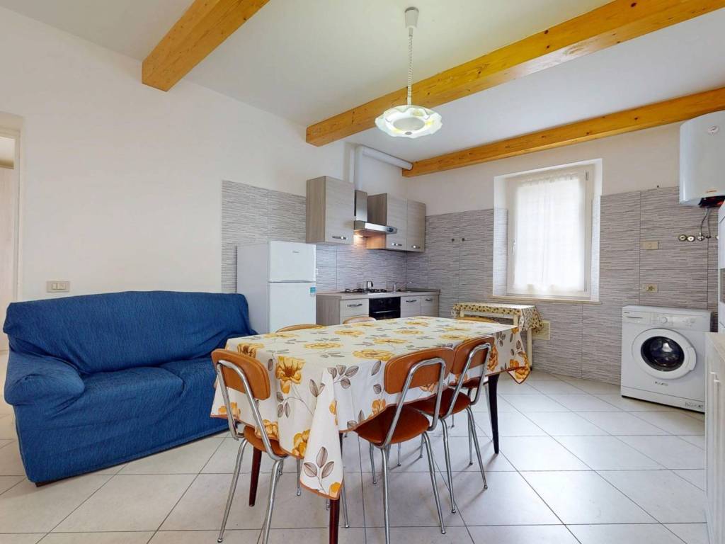 appartamento in vendita a Vergato in zona Tolè