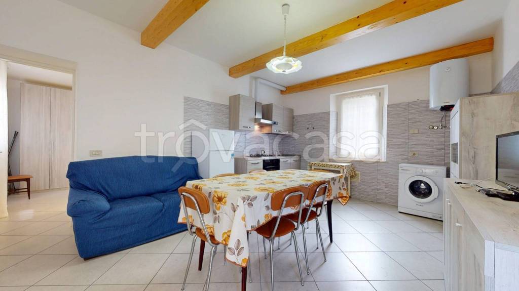 appartamento in vendita a Vergato in zona Tolè