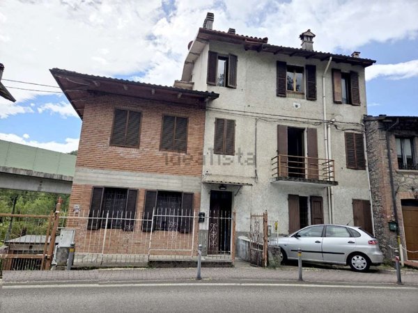 appartamento in vendita a Vergato in zona Riola