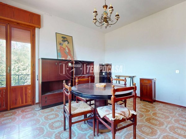 appartamento in vendita a Vergato in zona Cereglio