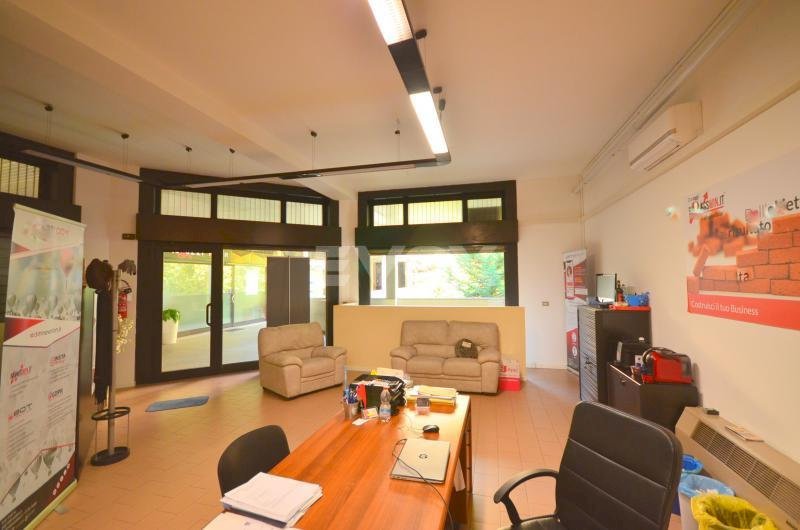 ufficio in vendita a Zola Predosa
