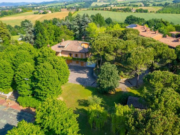 casa indipendente in vendita a Zola Predosa in zona Ponte Ronca