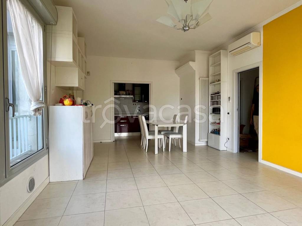 appartamento in vendita a Zola Predosa in zona Gessi