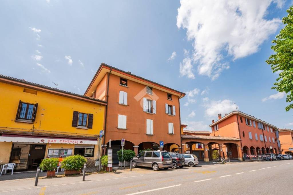 appartamento in vendita a Zola Predosa in zona Ponte Ronca