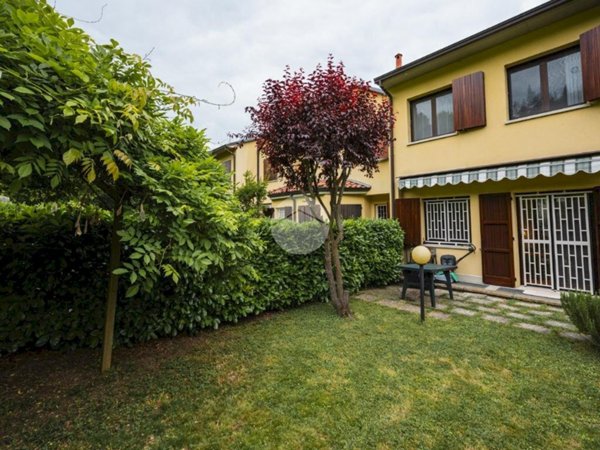 casa indipendente in vendita a Zola Predosa in zona Gessi
