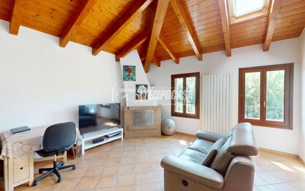 appartamento in vendita a Zola Predosa in zona Rivabella