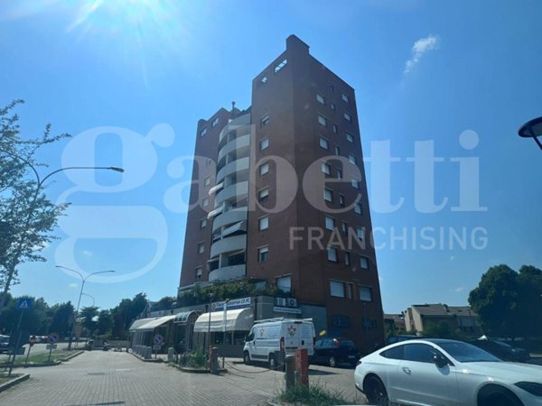 locale commerciale in vendita a Zola Predosa