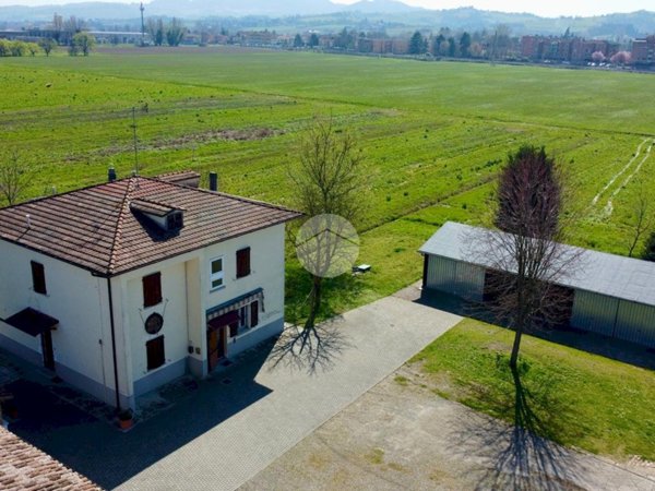 casa indipendente in vendita a Zola Predosa in zona Ponte Ronca