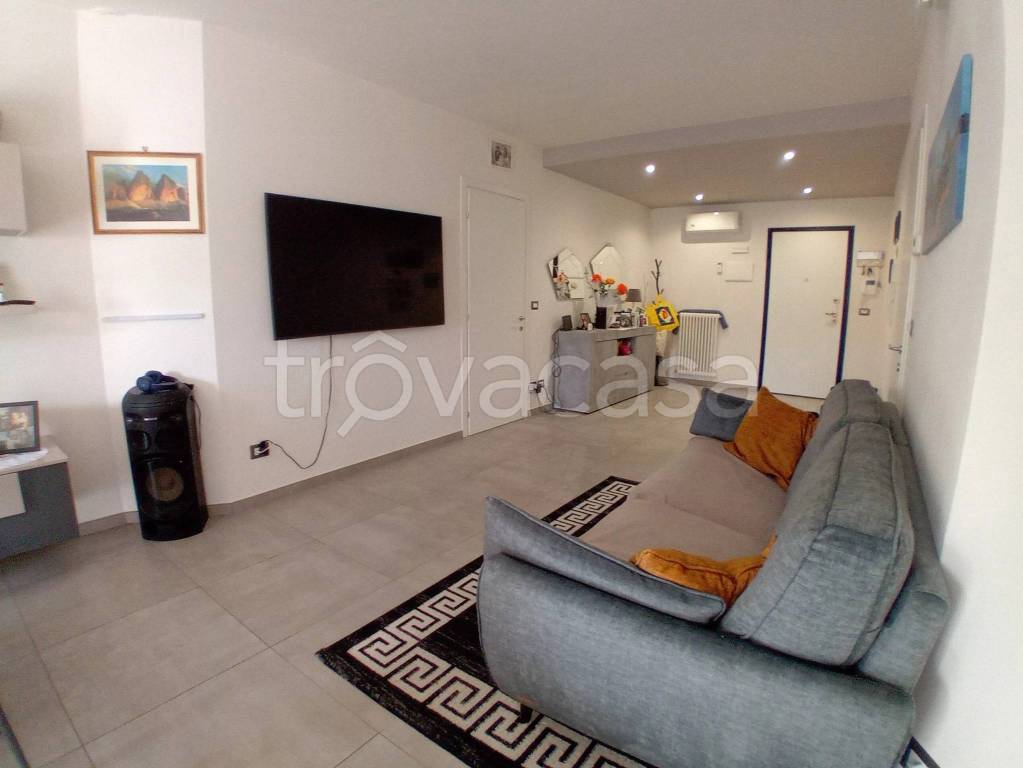 appartamento in vendita a Zola Predosa in zona Rivabella