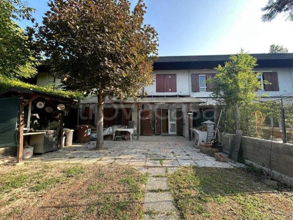 casa indipendente in vendita a Zola Predosa in zona Lavino