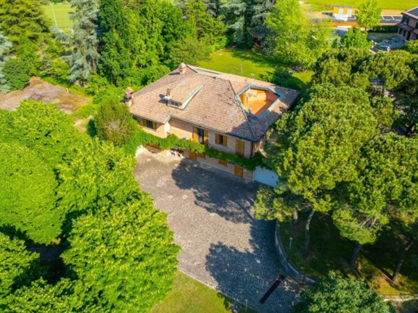 casa indipendente in vendita a Zola Predosa in zona Ponte Ronca