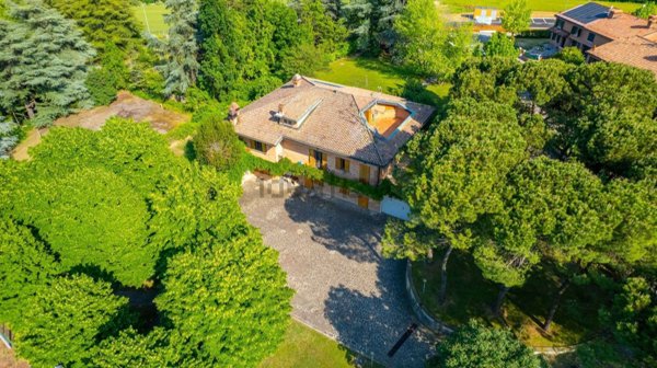 casa indipendente in vendita a Zola Predosa in zona Ponte Ronca