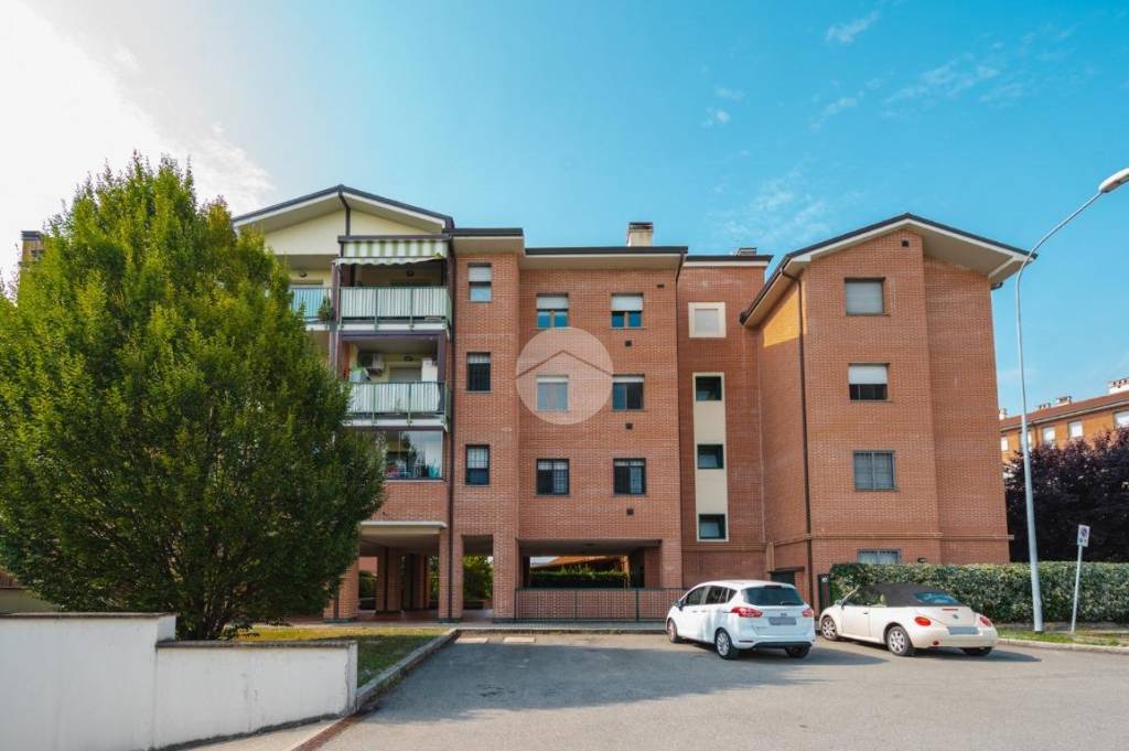 appartamento in vendita a Zola Predosa in zona Ponte Ronca