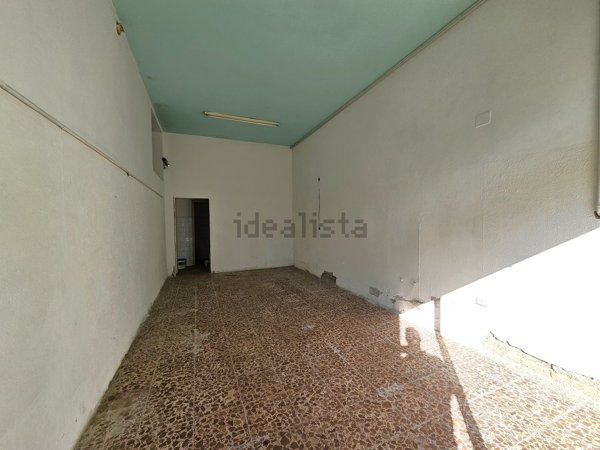 locale commerciale in vendita a Zola Predosa