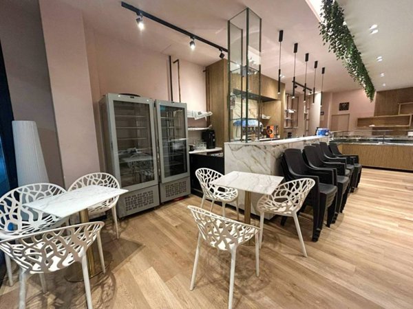 negozio in vendita a Zola Predosa