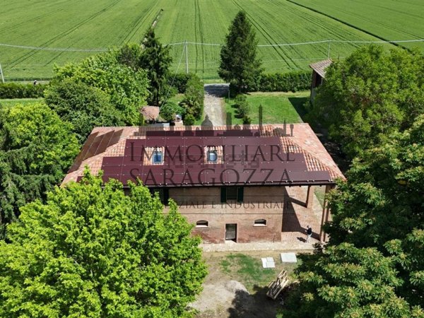 casale in vendita a Zola Predosa