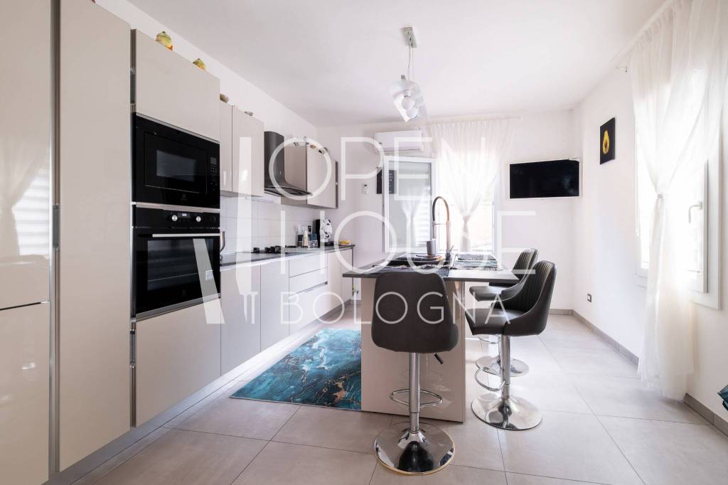 appartamento in vendita a Zola Predosa in zona Gesso