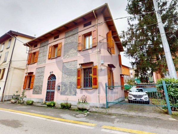 casa indipendente in vendita a Zola Predosa in zona Riale