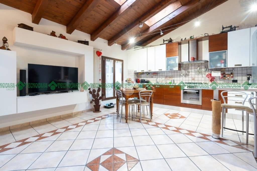 appartamento in vendita a Zola Predosa in zona Ponte Ronca