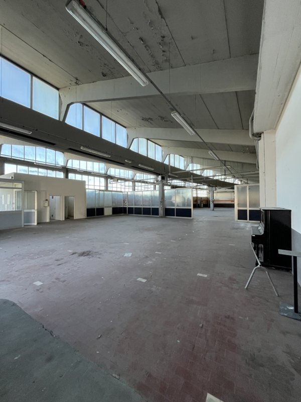 locale di sgombero in vendita a Zola Predosa