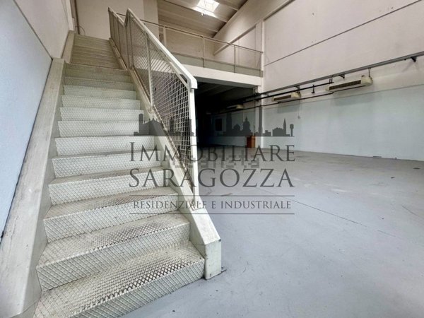 capannone in vendita a Zola Predosa