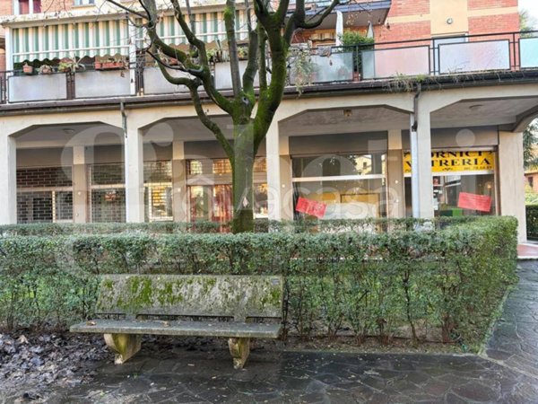 ufficio in vendita a Zola Predosa