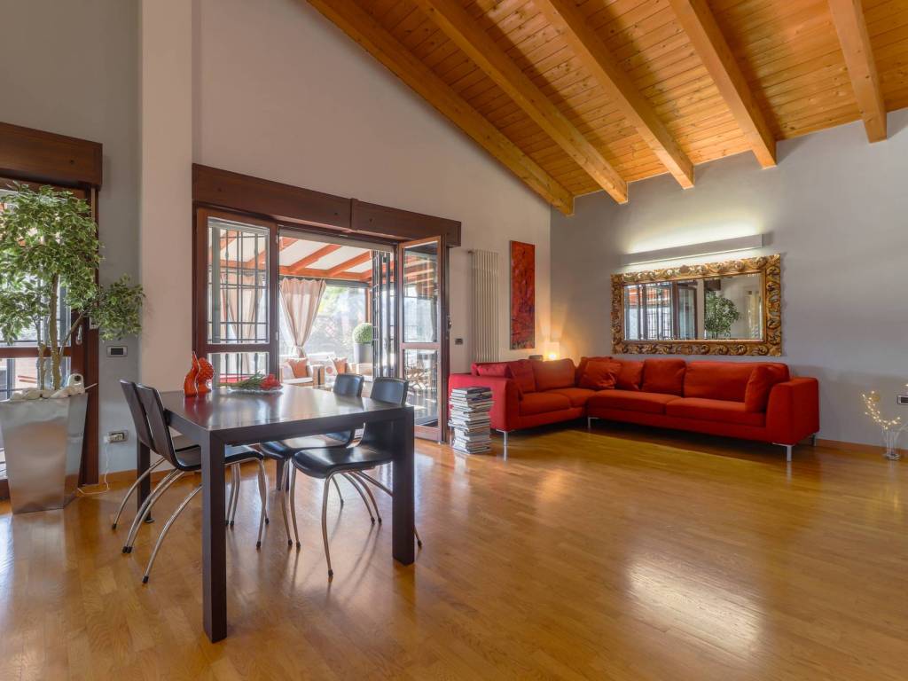 appartamento in vendita a Zola Predosa in zona Riale