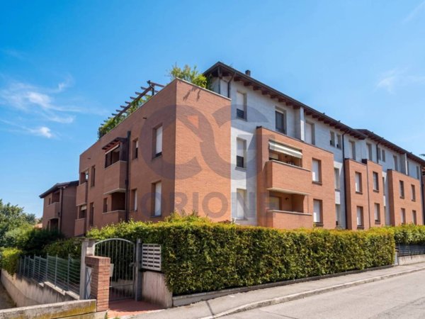 appartamento in vendita a Zola Predosa in zona Lavino