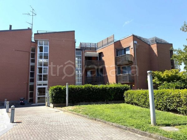 appartamento in vendita a Zola Predosa in zona Gesso